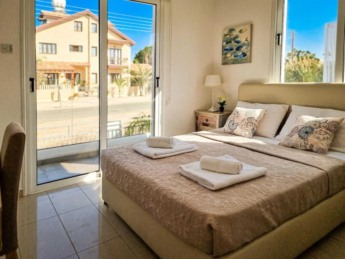 Nissi Beach Villa Magnolia Ayia Napa