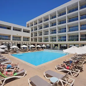 4* Hotell Nelia Gardens